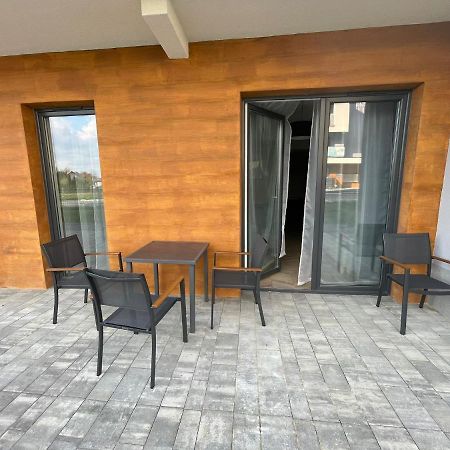 Apartament Roza 1 Zator - 2 Km Od Energylandii エクステリア 写真